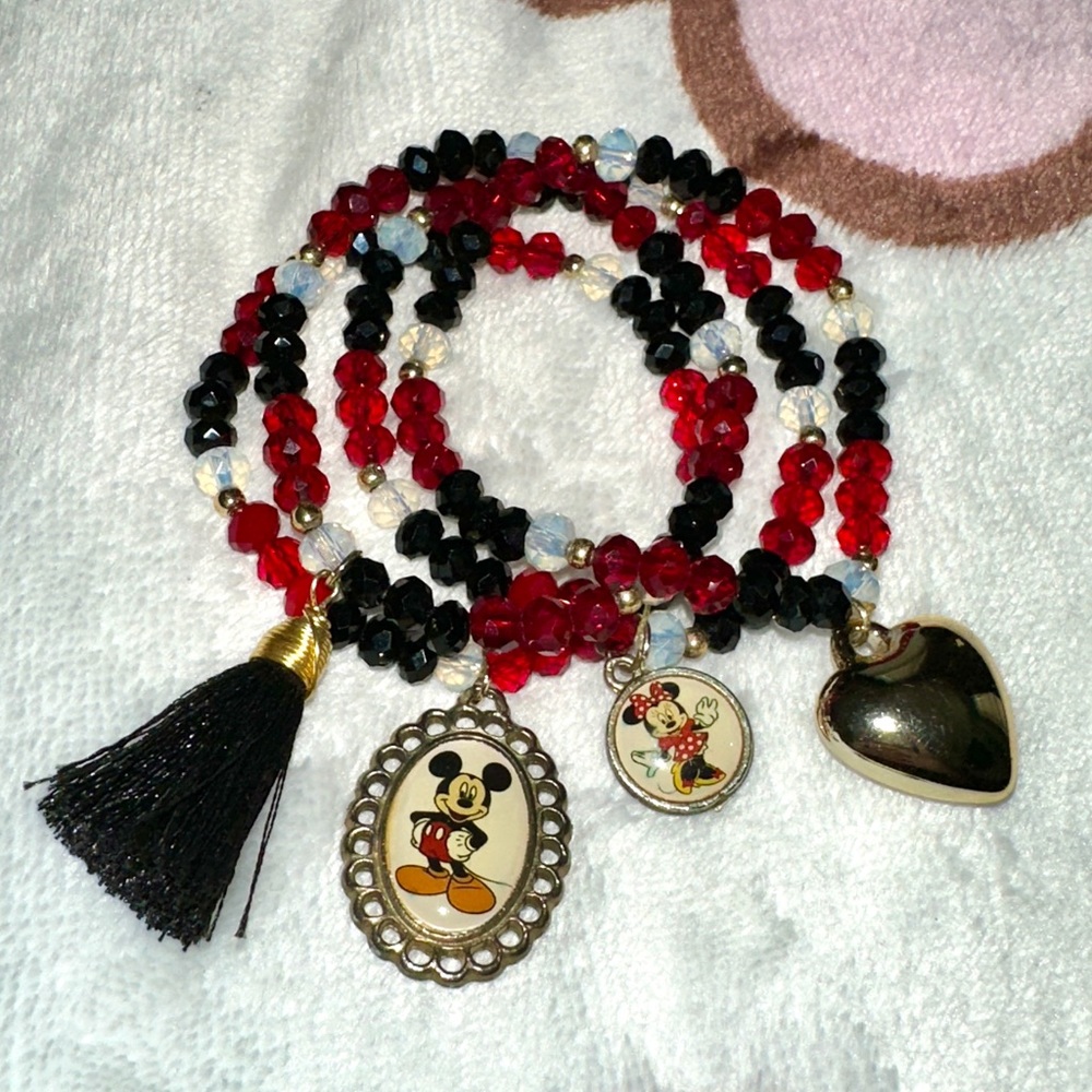 Mickey Crystal Bracelets 🖤❤️